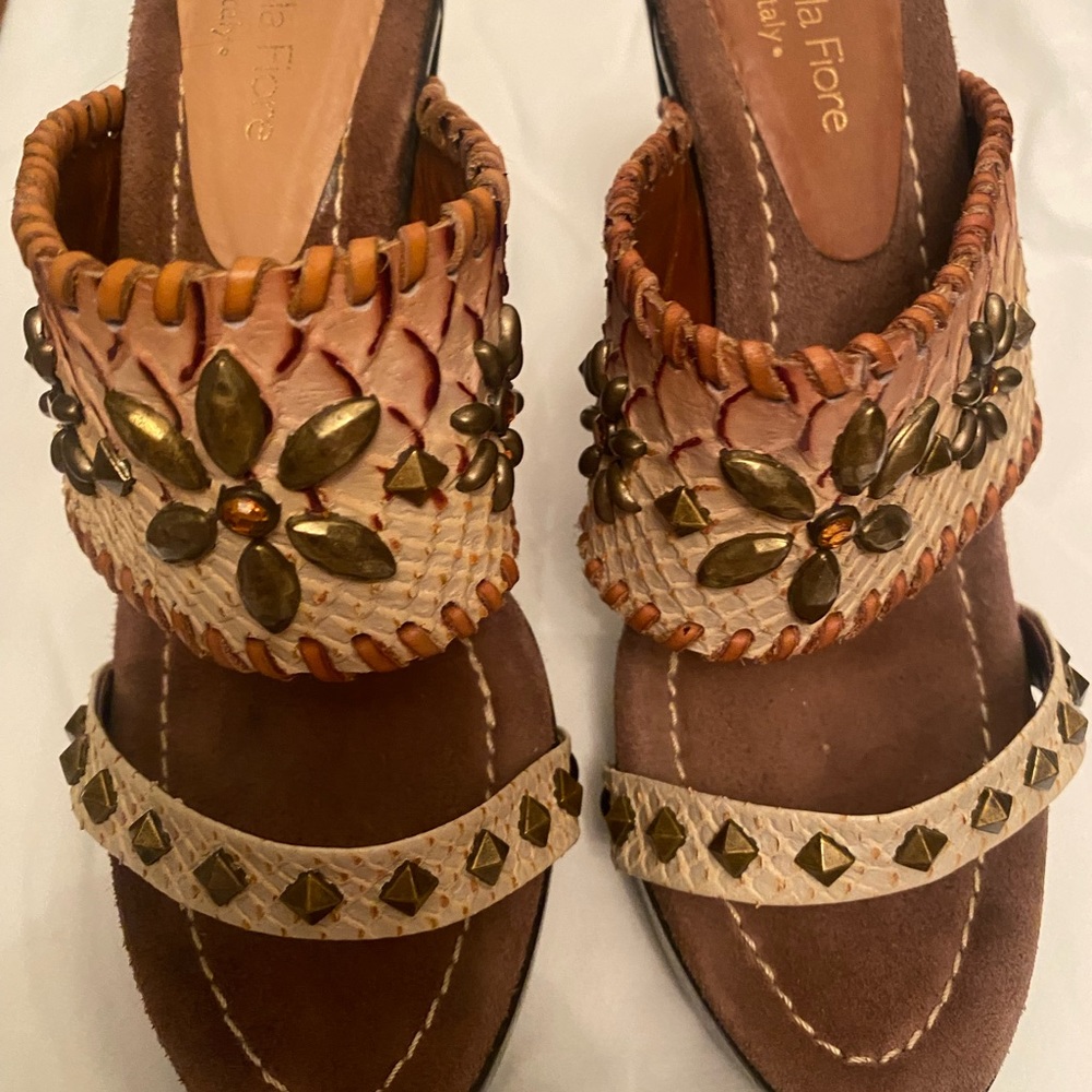 PRISTINE ISABELLE FIORE ITALIAN LEATHER SANDALS